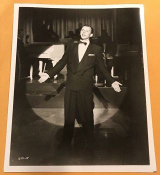 Frank Sinatra Vintage 8x10 Photo Movie Studio Issued Picture