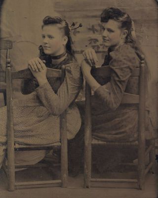 Old Vintage Antique Tintype Photo Of Pretty Young Teen Girls Girl Sisters