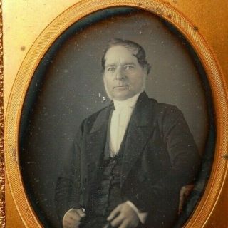 Big Quarter Plate Daguerreotype image of Man who looks like Preacher Full Case 5