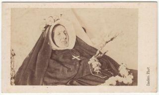 Post Mortem Cdv: Body Of A Dead Nun Photographed By Disderi