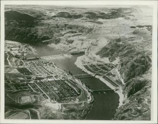 Grand Coulee Dam - Vintage Photo