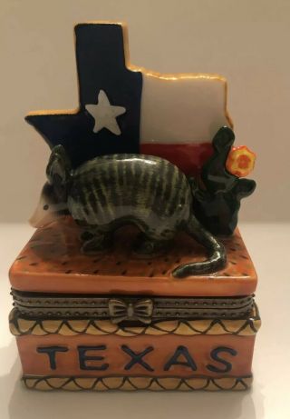 Texas_hinged Trinket Box_souvenir_gift_collectible Keepsake_armadillo_star_decor