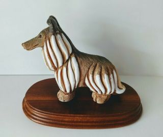 Rinconada Style Collie Dog With Wood Base 5 Inches Tall