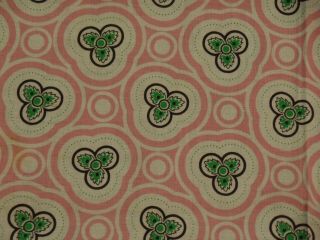 Vintage Feedsack Fabric,  Pink With White Medallions W/three Green Leaves Inside