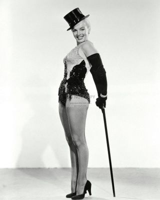 Marilyn Monroe In " Gentlemen Prefer Blondes " - 8x10 Publicity Photo (bb - 944)