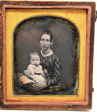 6th Plate Daguerreotype Photo/lovely Young Mother Holding Child/crystal Clear