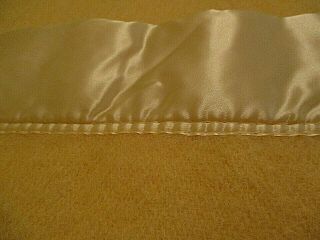 Vintage NORTH STAR Wool Blanket w Satin Binding Goldenrod Yellow Color 88 