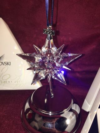 Swarovski Crystal 2001 Annual Snowflake Christmas Ornament - Mib W/hanger Stand
