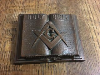 Masonic Lodge Of Alexandria No.  22.  Bronze Holy Bible.  George Washington Master.