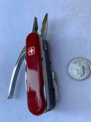 Wenger Swiss Army Knife & multi tool kit with case to put on belt - bits,  pliers 3