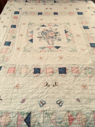 Vintage Hand Crafted Flower Bouquet Embroidered & Patchwork Quilt 65 " X 79 "