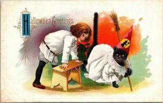 Vintage Embossed Halloween Postcard " Barton & Spooner " Bs Series 619 (a - 1)