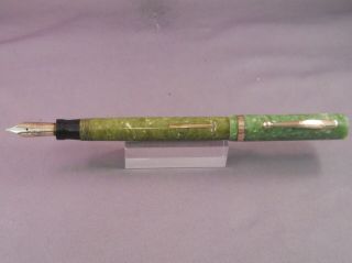 Sheaffer White Dot Vintage Jade Green Flat Top Fountain Pen - 2