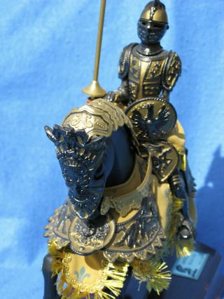 Gladius Of Toldeo Spain Armor Knight On Model Horse W/stand Handcrafted Medieval
