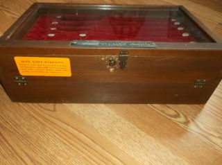 Buck Knife Display Case  in w/ price tags 3