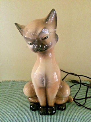 Vintage Unusual Accent Lamp Purty Cat 898 Ceramic Siamese Cat Lamp