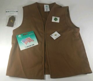 Official Girl Scout Brownie Vest Sm 7/8,  Pins,  Iron - On Flag Patch,  Insignia Tab