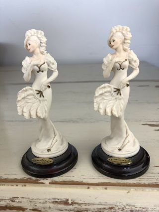 2 Miniature Giuseppe Armani 1999 Chantal Members Gift Lady With Fan Figurines