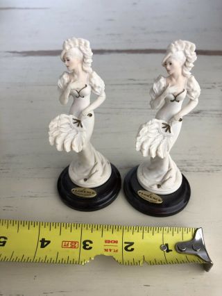 2 Miniature Giuseppe Armani 1999 Chantal Members Gift Lady With Fan Figurines 5