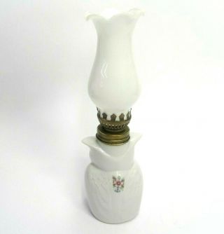 VINTAGE OWL OIL LAMP WHITE MILK GLASS FIGURINE 8.  5 