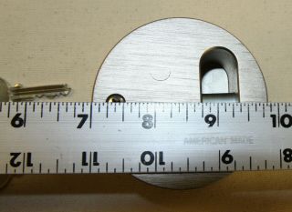Cobra puck lock with Medeco cylinder and 2 keys 2