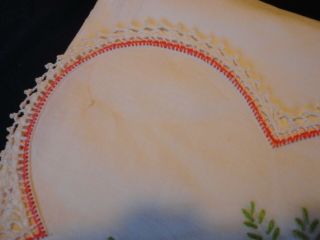 Vtg 1940 ' s Muslin Hand Embroidered Full Size Flat Sheet and 2 Pillowcases 5