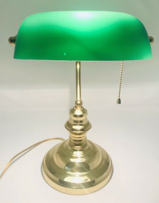 Vintage Lawyers Bankers Desk Lamp Bedside Table Green Shade Curved Brass Base 3