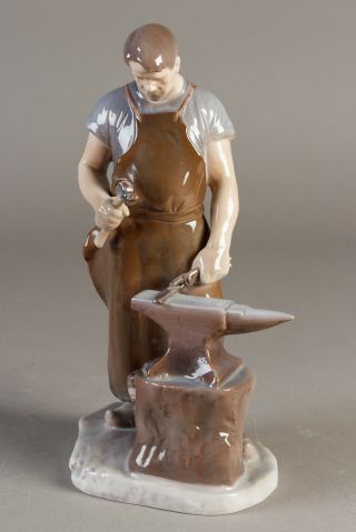 Porcelain Figurine Smith.  Denmark,  Copenhagen,  Bing & Grondahl.  2225.