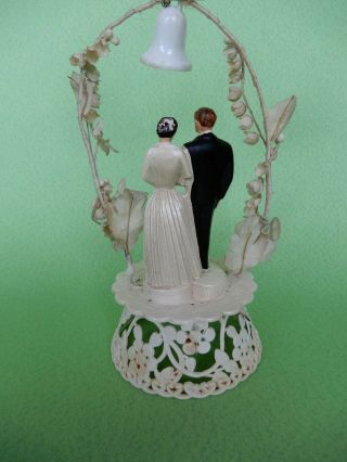 VINTAGE WEDDING CAKE TOPPER BRIDE AND GROOM 1954 NOVELTY MFG.  Co. 5