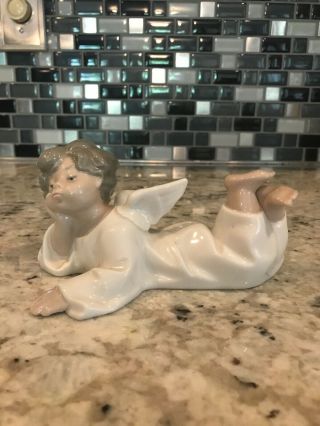 Lladro 4541 Adorable " Angel Laying Down ",  6” Retired Glazed Porcelain