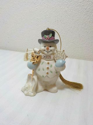 Lenox 2005 Annual Snowman Christmas Ornament Figurine