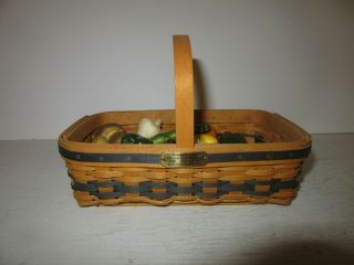 Longaberge Jw Collectors Club Miniature Gathering Basket W Mini Veggies
