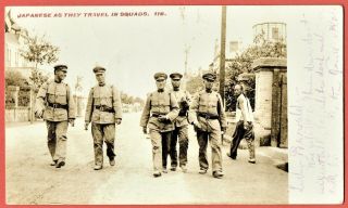 [:l06] China Postcard 1908 Tientsin Street View Japanes As They Travel In Squads