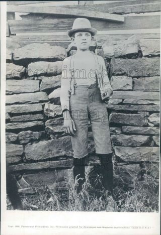 1936 Press Photo Bob Burns By His Home 1930s Van Buren Arkansas Traveler