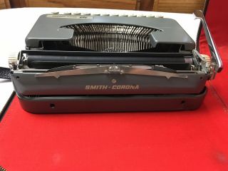 Vtg 1960 Smith Corona Skyriter Portable Typewriter With Leather Carrying Case 4
