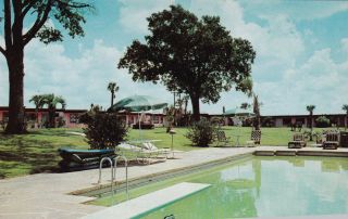 Dillon,  South Carolina,  50 - 60s ; South Of The Border Swimming Pool