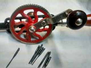 Vintage MILLERS FALLS No.  2 - A Eggbeater Style Hand Crank Drill - USA 9 bits 4