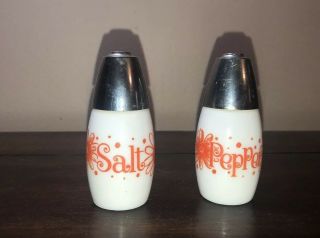 Vintage Gemco White And Orange Salt And Pepper Shakers