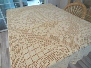 Vintage Hand - Crocheted Floral Tablecloth 48 " X 66 "