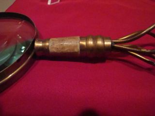 ANTIQUE TWISTED BRASS MAGNIFYING GLASS 17 