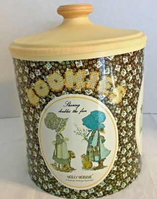 Vintage Holly Hobbie Cheinco Houseware Tin Canister With Plastic Lid For Cookies