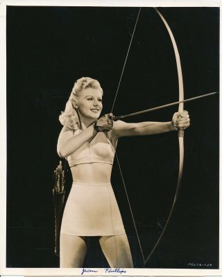 Jean Phillips 1940s 8 X 10 Sexy Cheesecake Press Photo Archery