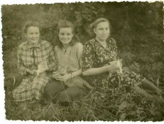1953 Three Girls Women Three Kittens Cats Russian Vintage Photo