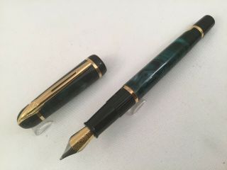 Waterman Phileas Set Of 2x Marbled Green W/ Gold Trim Rollerball Pens (jlc)