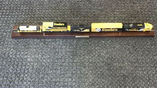 Danbury The Pittsburgh Steelers Express 5 Piece Train Set And Track