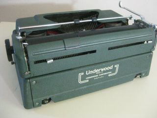 Vtg Underwood Universal Typewriter w/ Case - Art Deco Green 2