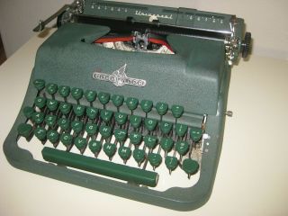 Vtg Underwood Universal Typewriter w/ Case - Art Deco Green 3