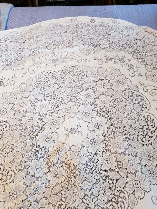 Vintage Quaker Lace Style Tablecloth 70 " Round Natural Canterbury