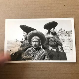 O) Postcard Peru Native Cuzco Uncirculated A