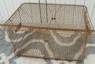 Vintage Metal Wire Basket With Lid Collapsible Storage Farm Industrial